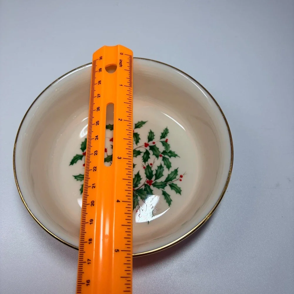 Lenox Holiday Dimension Collection Small Bowl Holly Berries Gold Trim USA Made‎